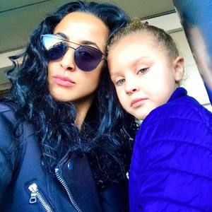 Meet your Posher, Lynn